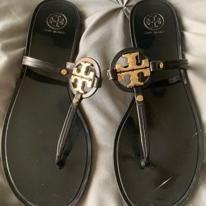 Tory Burch black/gold jelly sandals 9M